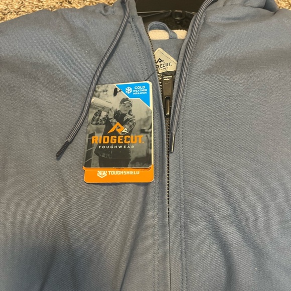 NWT Ridgecut Women's Sherpa-Lined Duck Hooded Jacket - Picture 10 of 11